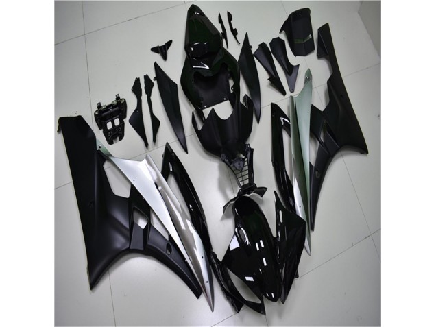 Affordable 2006-2007 Silver Black Yamaha YZF R6 Bike Fairing