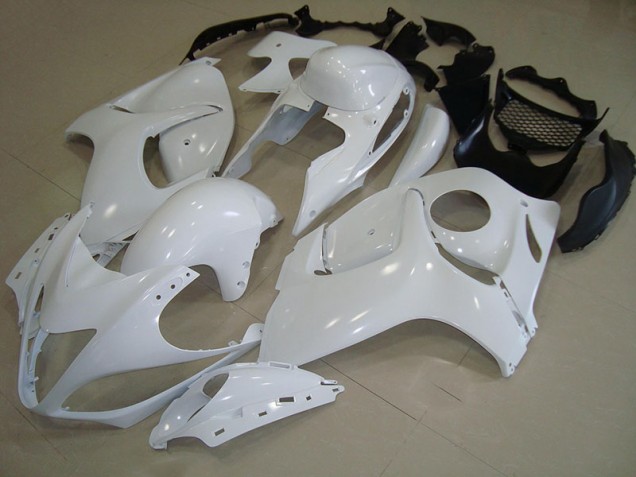 Affordable 1996-2007 White Suzuki GSXR1300 Hayabusa Motorbike Fairing Affordable 1996-2007 White Suzuki GSXR1300 Hayabusa Motorbike Fairing
